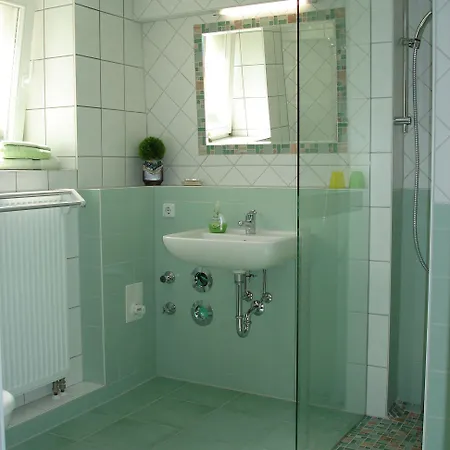 Uebernachtung 3* Rostock